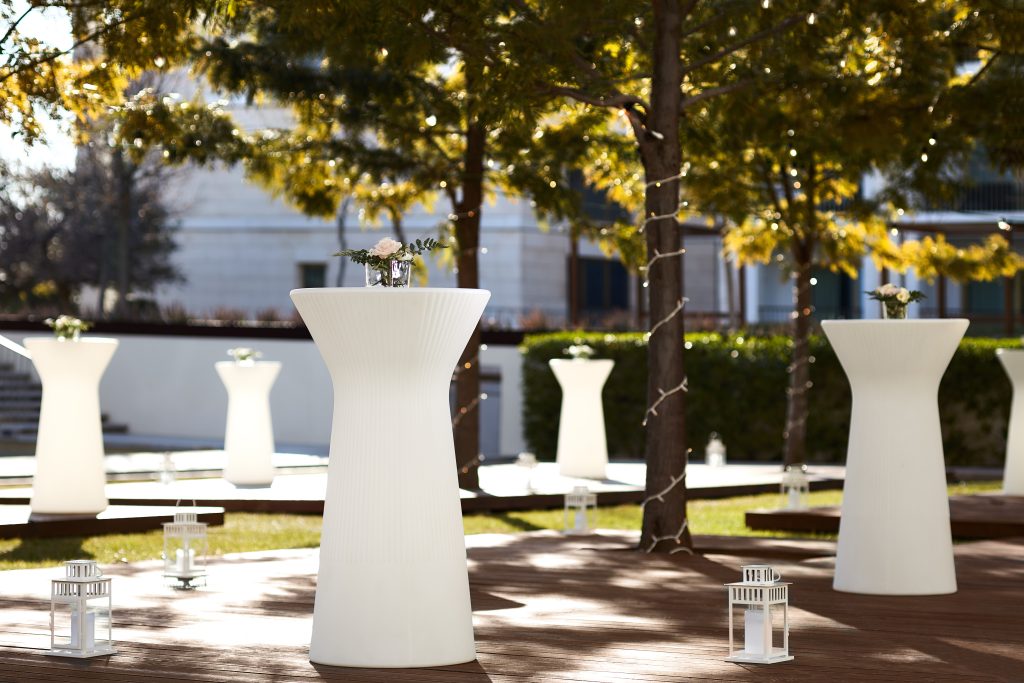 Victoria_Golf_Resort_&_Spa_Ballroom_Cocktail_Setup_Exterior