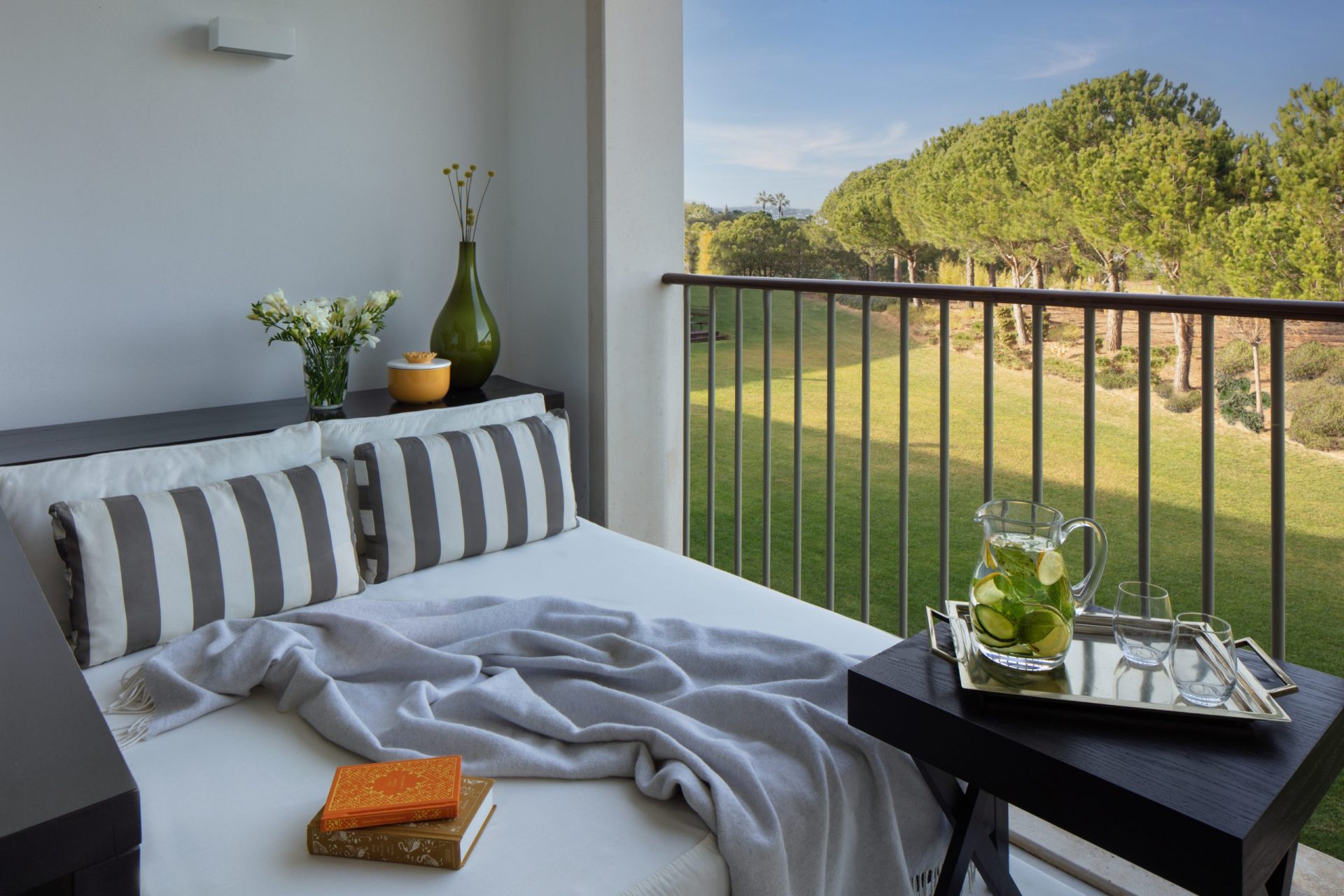 Victoria_Golf_Resort_&_Spa_Deluxe_Room_Terrace