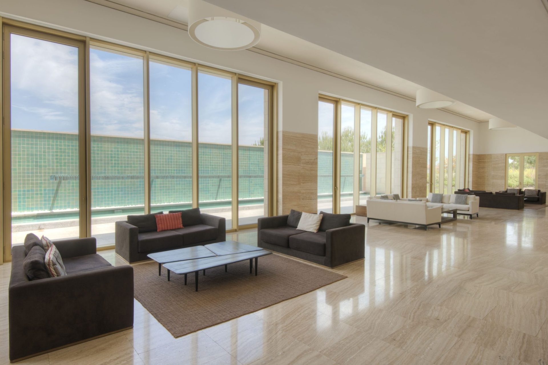 Victoria_Golf_Resort_&_Spa_Meeting_Room_Congress_And_Events_Center_Lounge