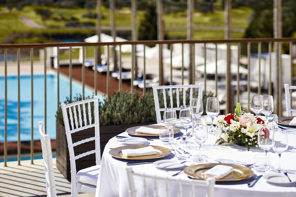 Victoria_Golf_Resort_&_Spa_Pool_view_Terrace_Wedding_Reception
